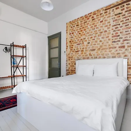 Cozy Flat With Balcony 5 Min To Galata Tower 公寓 *